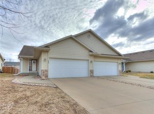 535 SW 46th St, Ankeny, IA 50023