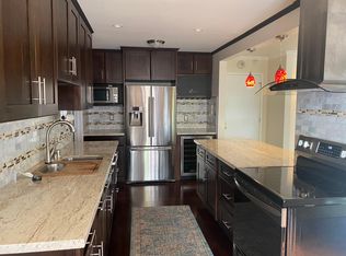 4 Admiral Dr UNIT 445, Emeryville, CA 94608