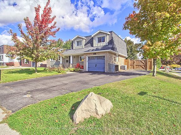 3rd image of 137 Churchill Rd S
