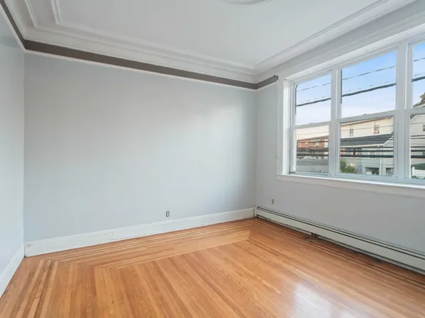 170 Palisade Avenue image 11 of 16