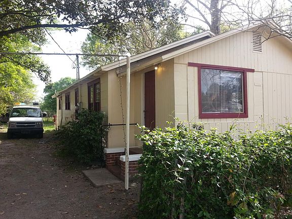 2nd image of 4022 Hunt St