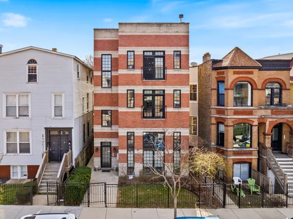 1117 W Patterson Ave #3, Chicago, IL 60613