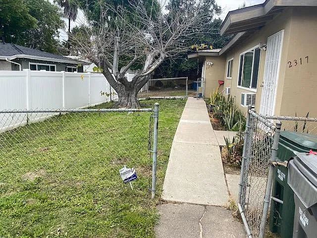 2 bed, 888 sqft, $2,850 — Photo 2