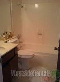 4th image of 605 N Louise St Unit 201