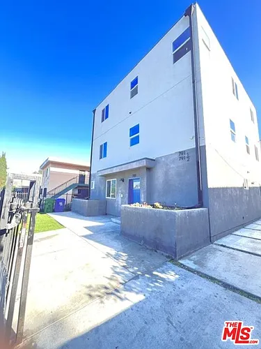 789 E 41st Pl Photo 1 789 E 41st Pl Photo 1