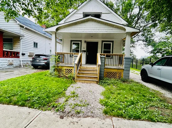 7220 Deveny Ave, Cleveland, OH 44105