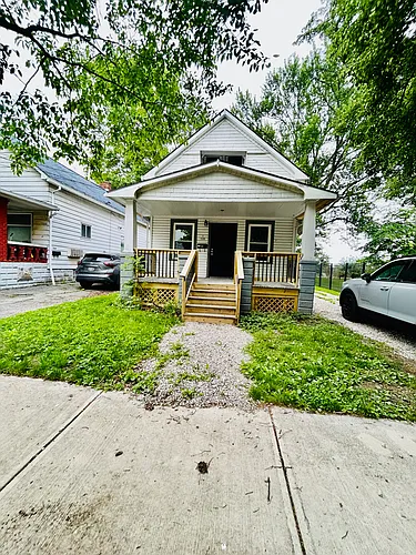 7220 Deveny Ave Photo 1