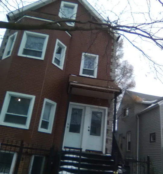 1846 N Mozart St #1 — Photo 1