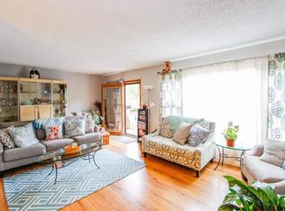 27 Cheryl Ct, Troy, NY 12180