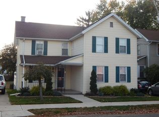 32 Owen St, Forty Fort, PA 18704