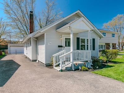 200 Parkway Dr, Eastlake, OH, 44095