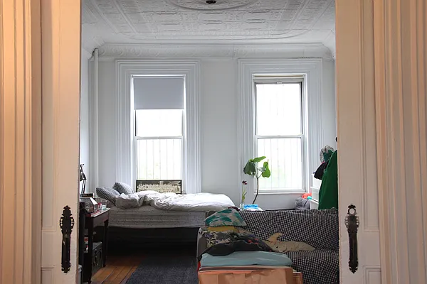 Rented by True Real Estate Group | media 2