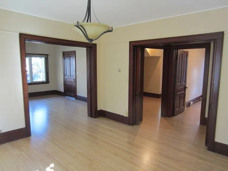 521 Maple Ave #1 — Photo 4