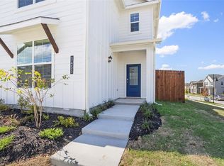 3453 Lake District Ln, Fort Worth, TX 76135