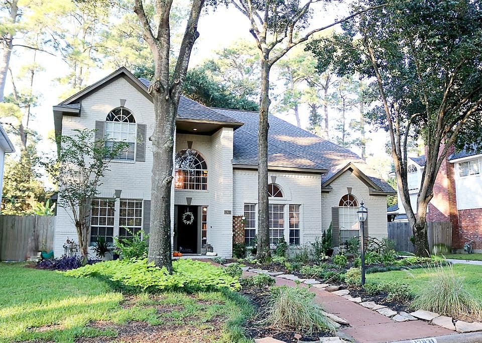 1st image of 12931 Youngfield Dr