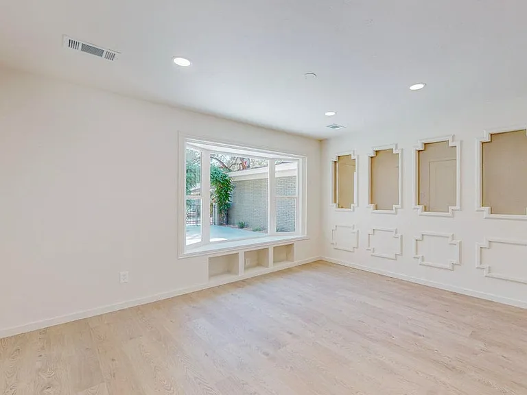 8005 Pickard Ave NE — Photo 18
