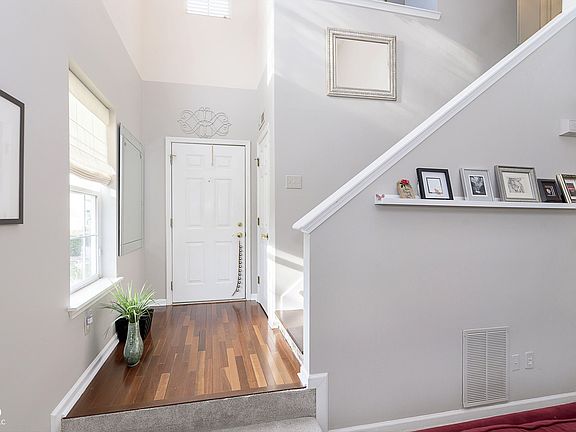 3rd image of 9369 Eden Woods Ct