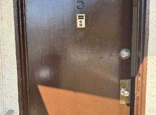 2831 Montrose Ave APT 5, La Crescenta, CA 91214