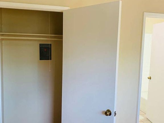 4th image of 2199 Turk St APT 1
