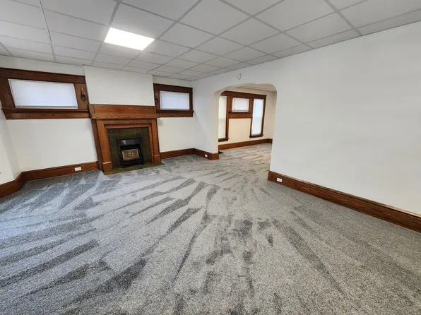 825chest, 825 Chestnut St #1, Erie, PA 16502