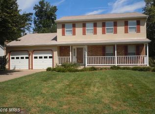 4100 Whiting Ct, Woodbridge, VA 22193