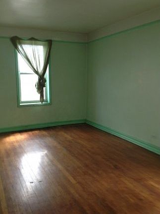 4th image of 3626 Kings Hwy APT 5C