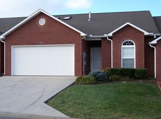 7409 Long Shot Ln, Knoxville, TN 37918