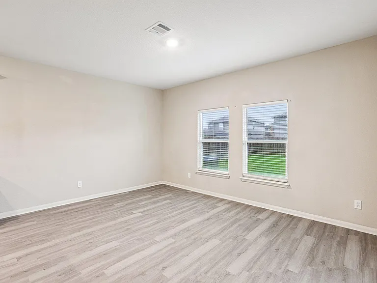 117 Cherry Tree Ln — Photo 11