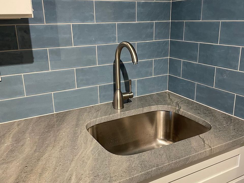 1st image of 2503 Frankford Ave
