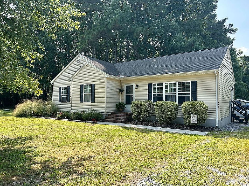 1st image of 7996 Hurleys Neck Rd