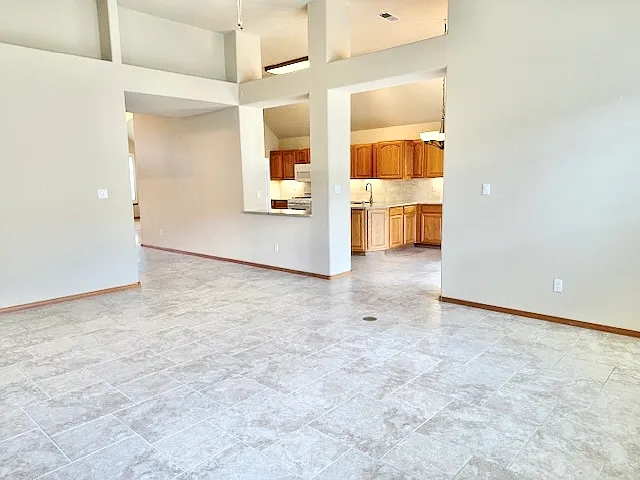 8420 Ashton Pl NE — Photo 18