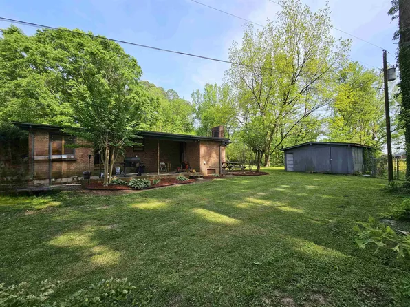 497 Henderson Rd, Jackson, TN 38305