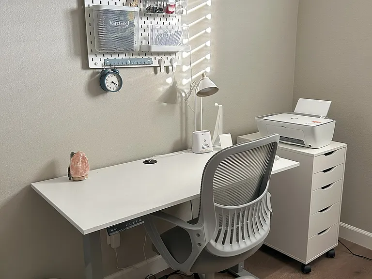 Sit / Stand desk