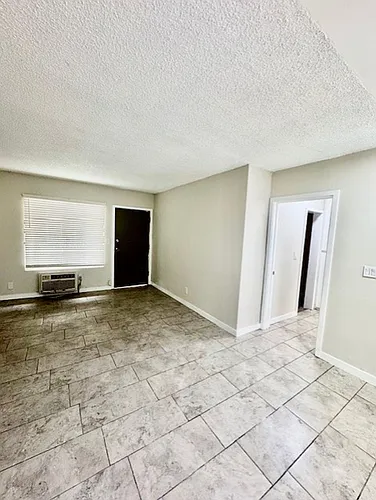 7524 Sepulveda Blvd Photo 1