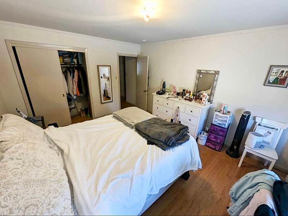 3rd image of 723 8th Ave #723M