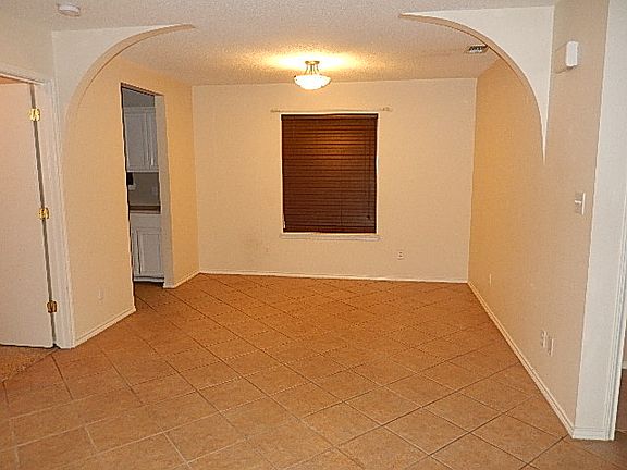 3rd image of 3201 Princeton Ave