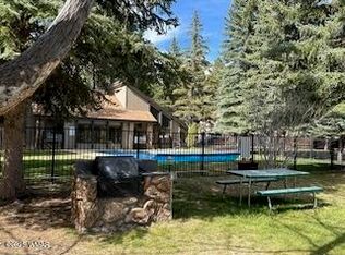 1460 S Adair Dr APT 29, Pinetop, AZ 85935