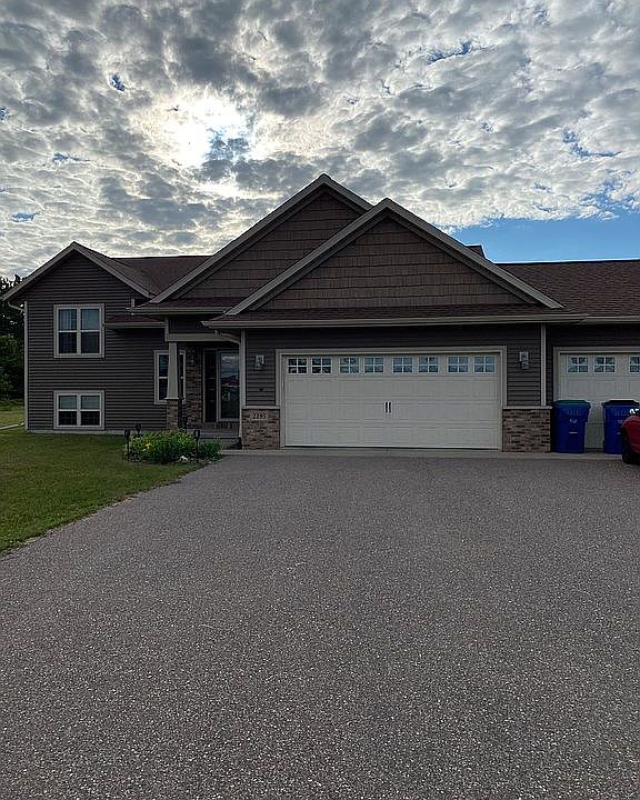 1st image of 2195 Park Vista Pl