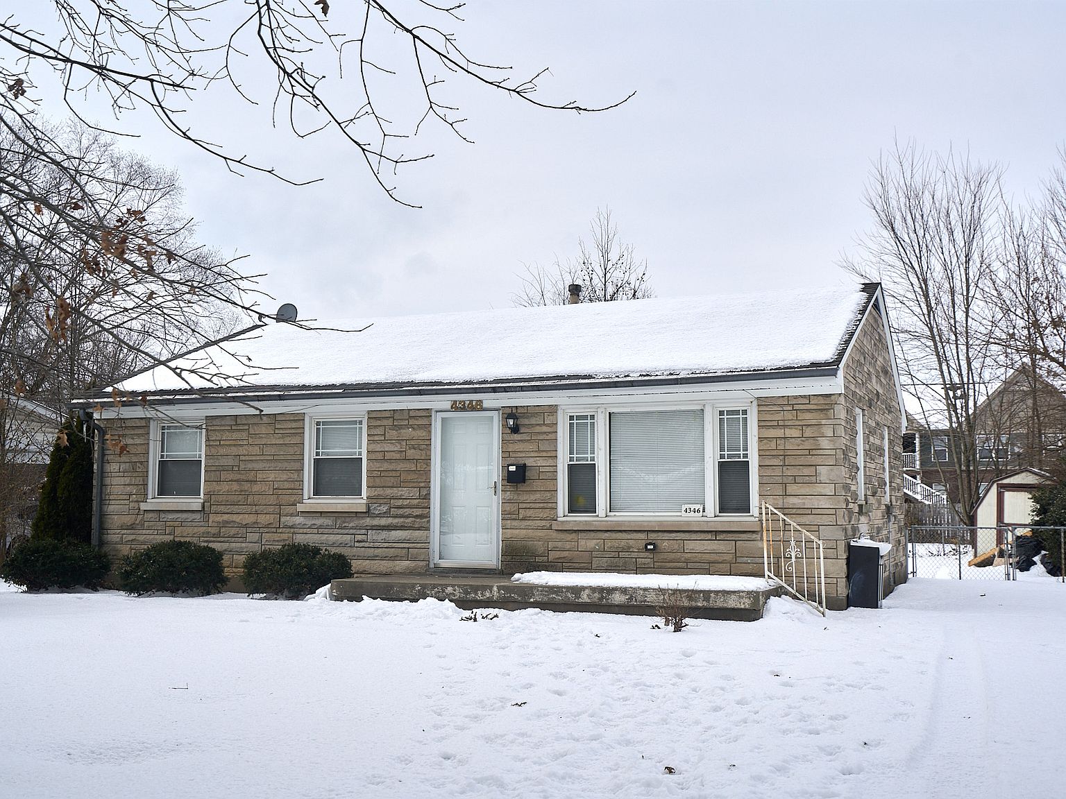 4346 Lynnview Dr, Louisville, KY 40216 | Zillow