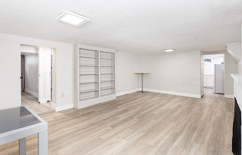 Vancouver Apartment for rent - 2 Bedrooms — photo 10
