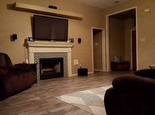 988 Grand Nugget Ln, Houston, TX 77062