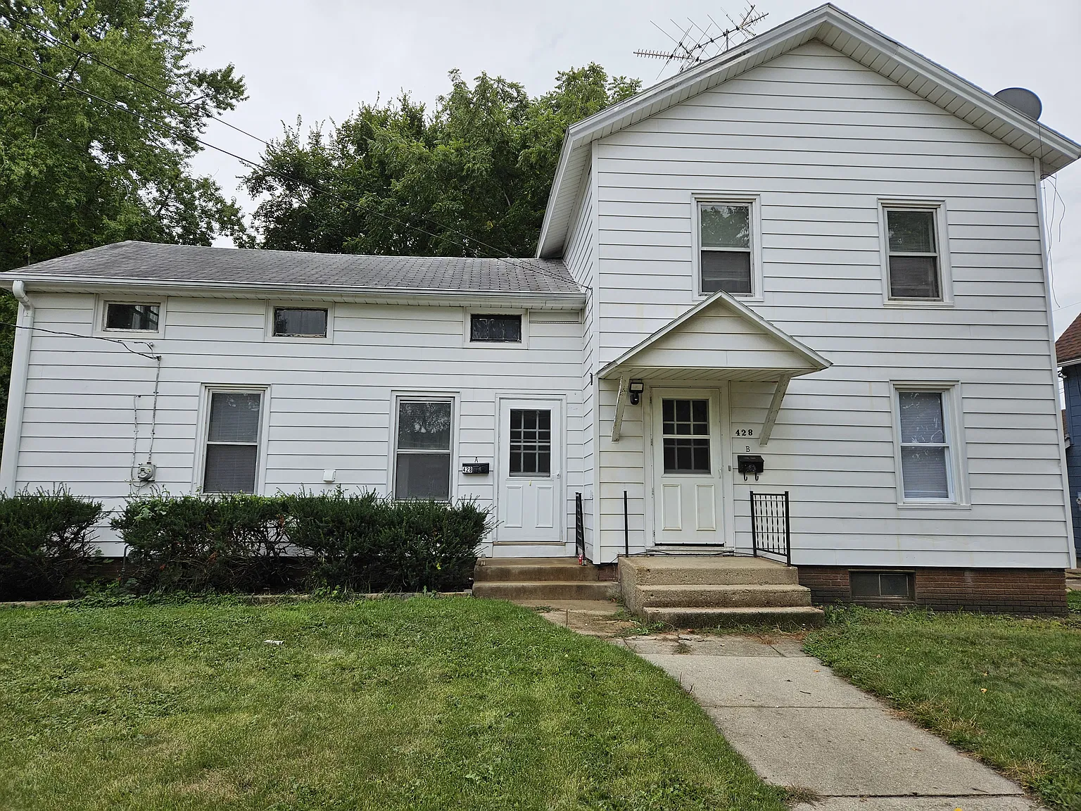 1 bed, 1000 sqft, $1,350 — Photo 1