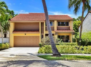 8810 SW 150th Place Cir, Miami, FL 33196