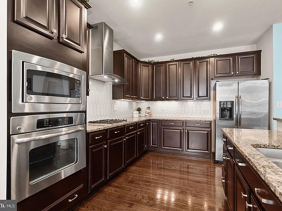 5th image of 7895 Tuckahoe Ct