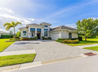 14617 Regatta Ln, Naples, FL 34114