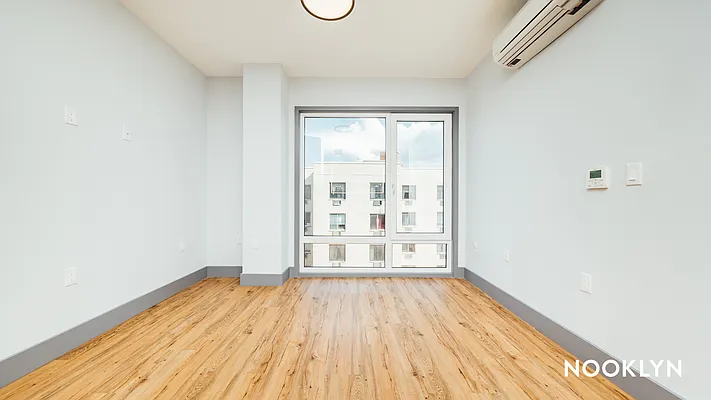 Rented by Nooklyn NYC LLC | media 31