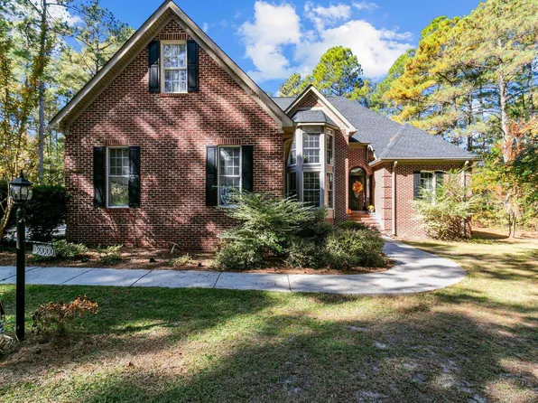 30000 Loblolly Ct, Wagram, NC 28396