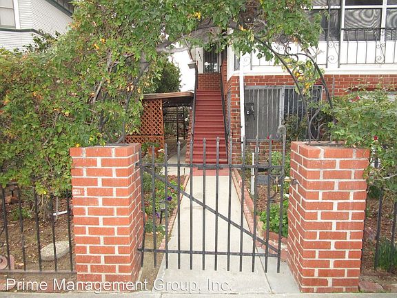2nd image of 6231 Greenleaf Ave APT B