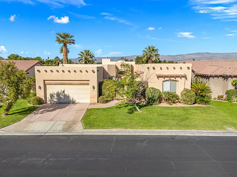 18 Tucson Cir — Photo 41