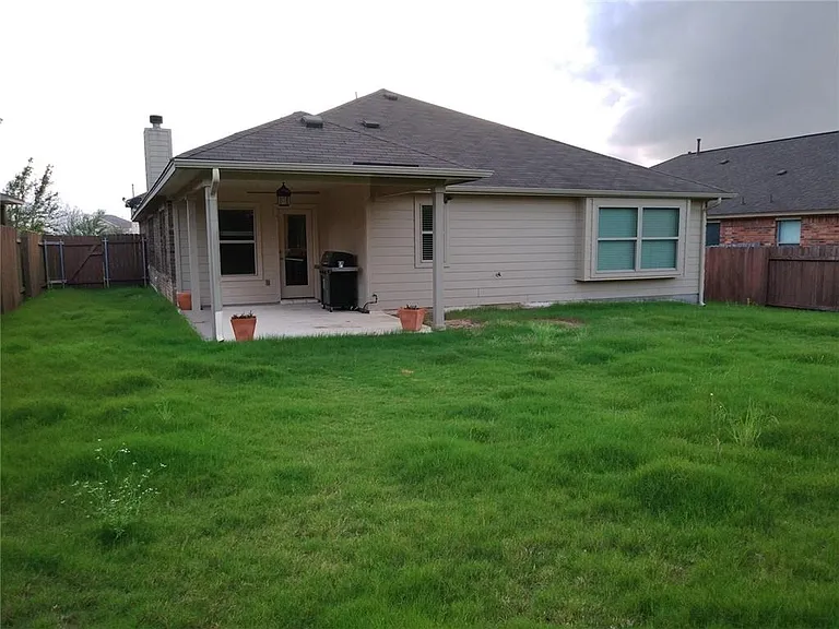 348 Stone View Trl — Photo 25